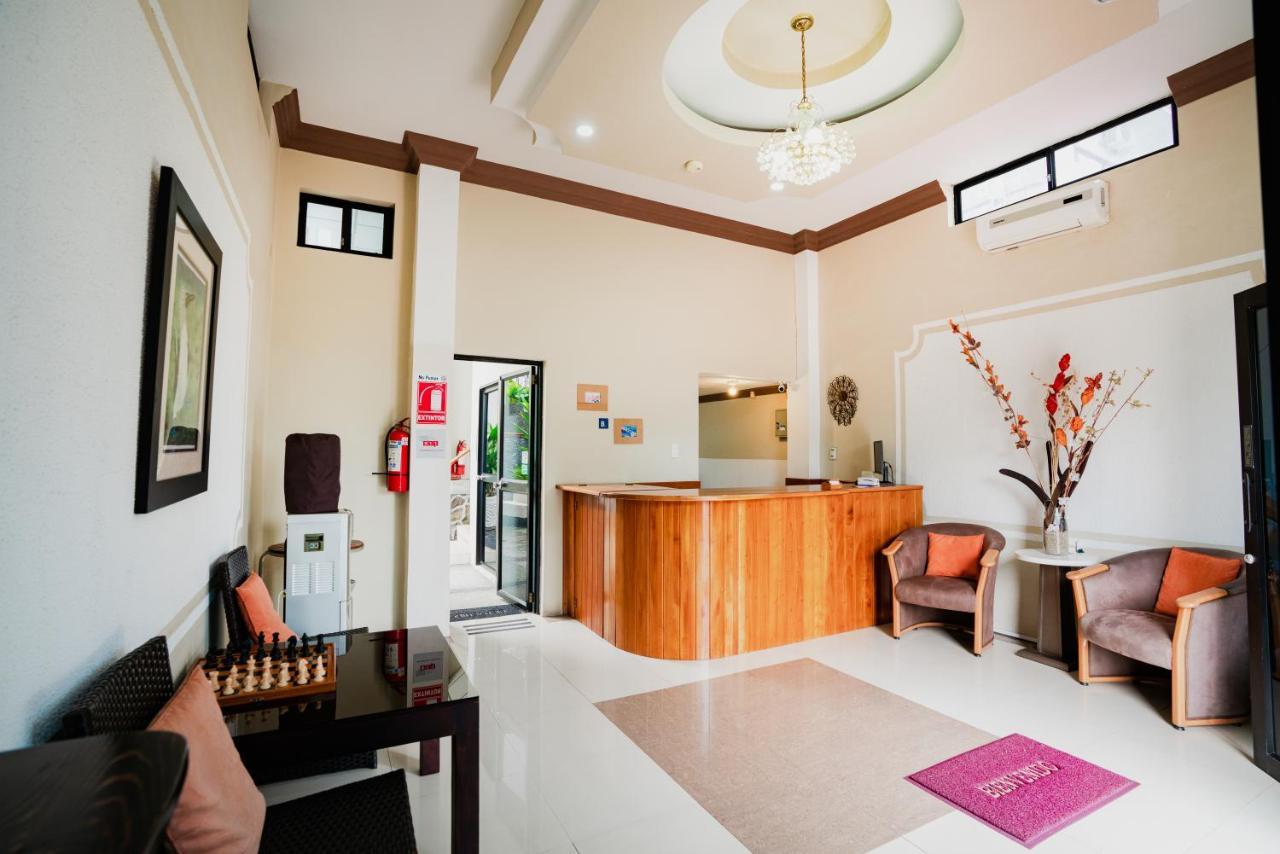 Hotel Palace Galapagos Пуерто-Айора Екстер'єр фото