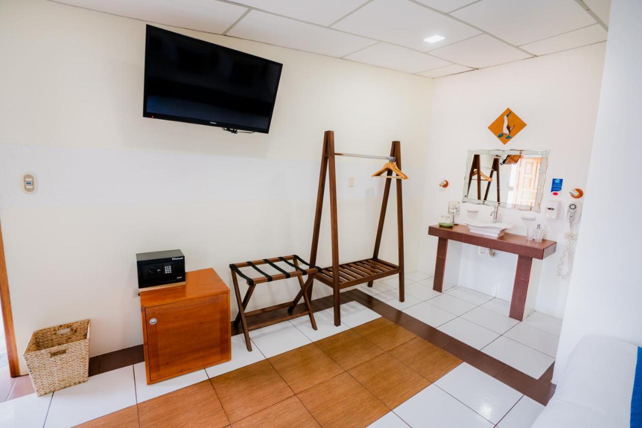 Hotel Palace Galapagos Пуерто-Айора Екстер'єр фото
