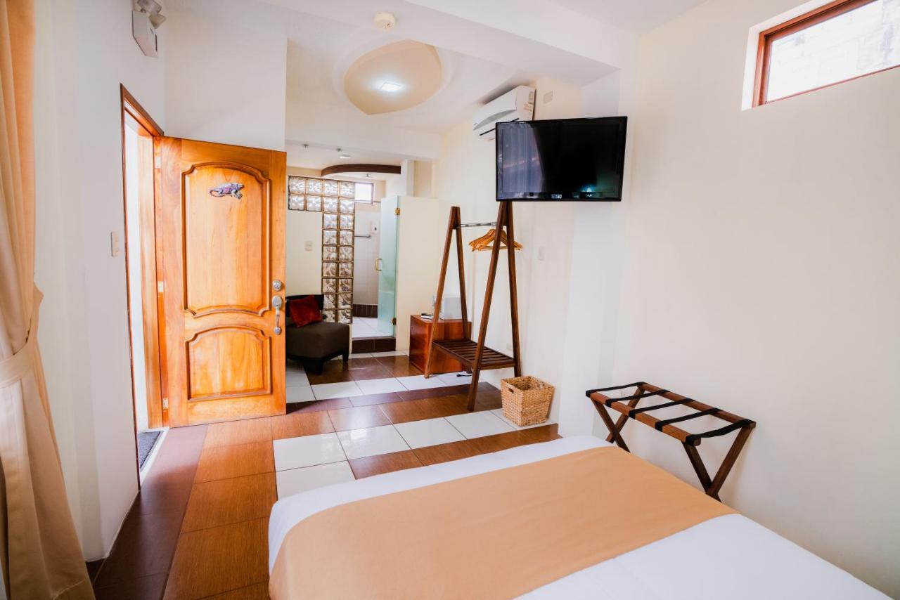 Hotel Palace Galapagos Пуерто-Айора Екстер'єр фото
